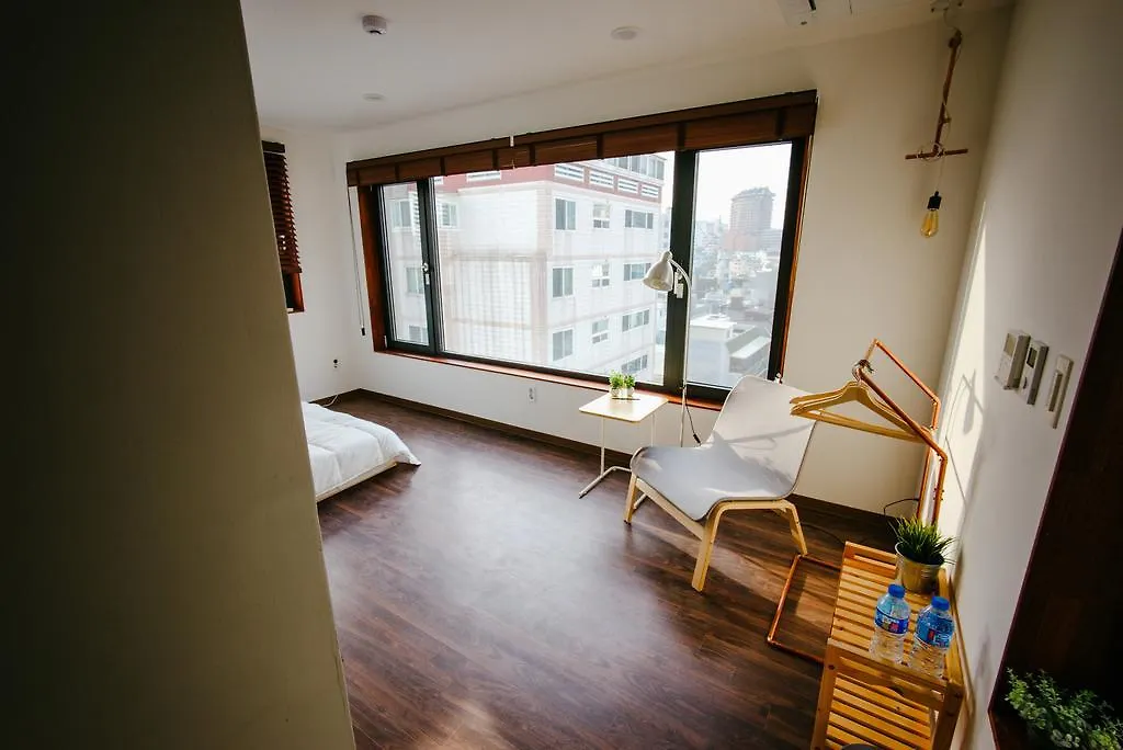 Guest house Morning Dew Guesthouse Busan