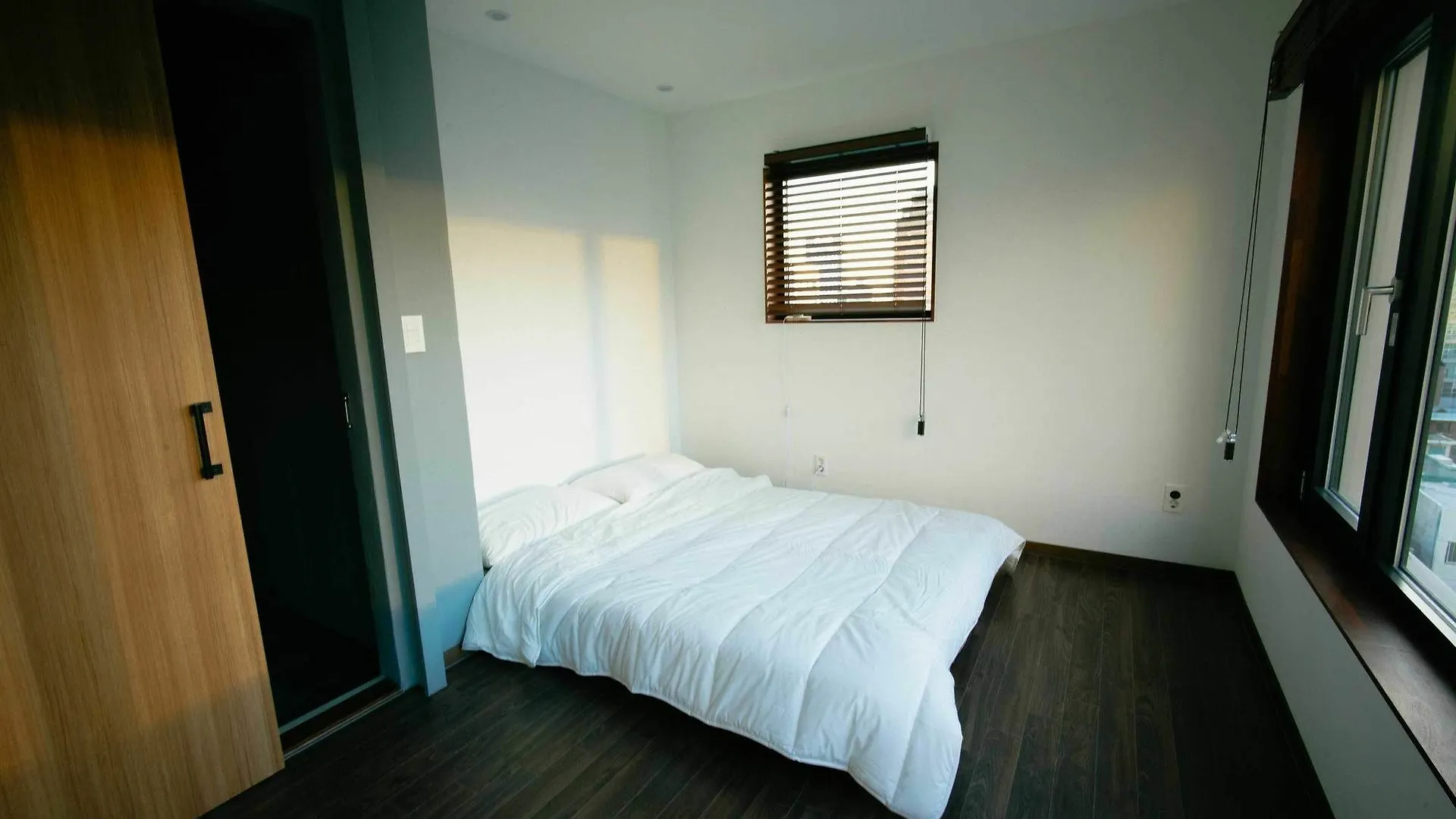 Morning Dew Guesthouse Busan 2*,