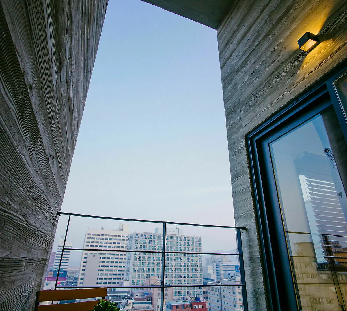 Morning Dew Guesthouse Busan South Korea